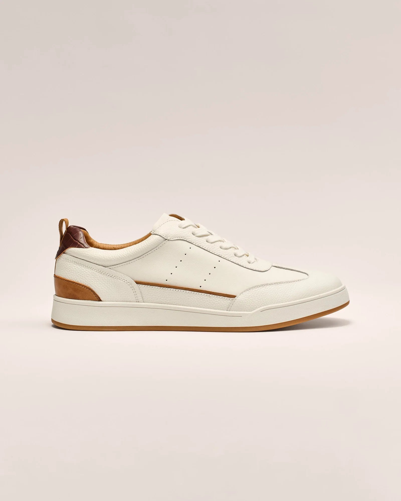 Johnnie-O Topspin Royale Sneaker - White
