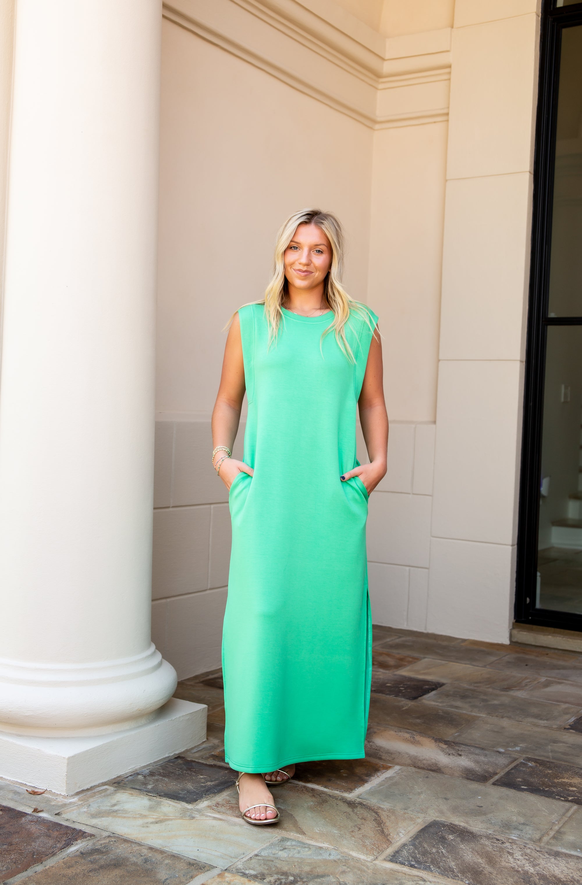 Essential Dress - Green