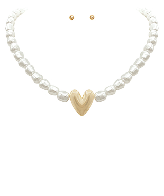Pearl Heart Necklace